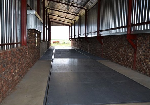 Vicro Bulk Intake Pit With Drive Over Grid Image 2